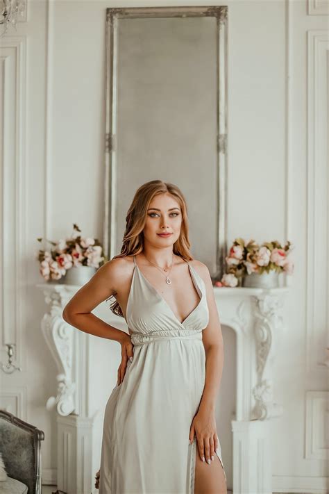 Gorgeous Ekaterina Y O From Philadelphia With Blonde Hair ID LadaDate