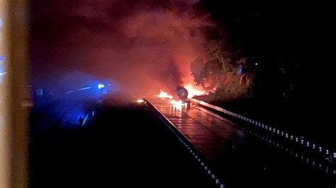 Chocan Dos Pipas Que Transportaban Combustible En Veracruz Grupo Milenio