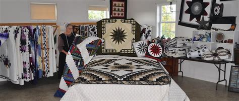 Amish Quilts From Smucker's Quilts - Amish-Owned Quilt Shop In Lancaster County, PA