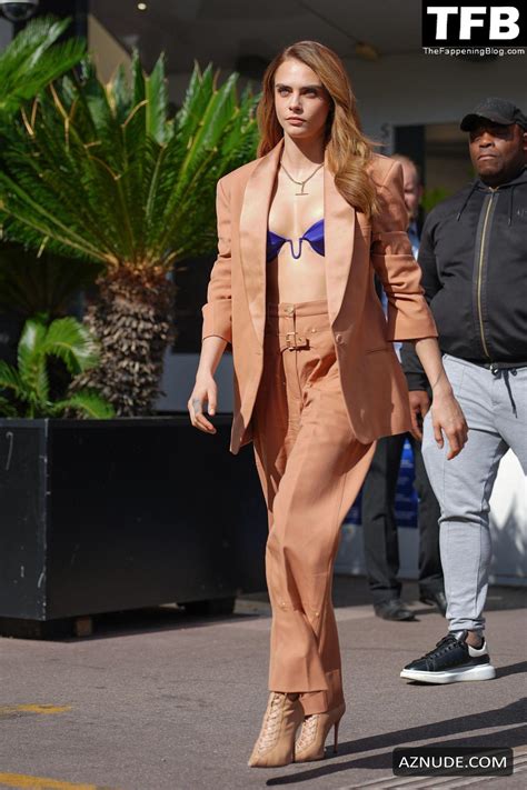 Cara Delevingne Sexy Seen Flaunting Her Hot Figure At The Mipcom In
