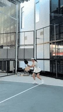 Cam thường check vóc dáng của hot girl Lê Khanh vợ Quân A P trên sân pickleball Có đỉnh như