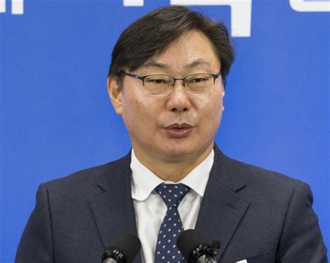 이화영 “쌍방울 대북 송금 이재명에 보고” 검찰 진술 중앙일보