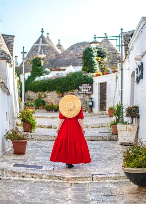 25 Best Italian Songs About Italy to Spike Your Wanderlust - Lasma Plone