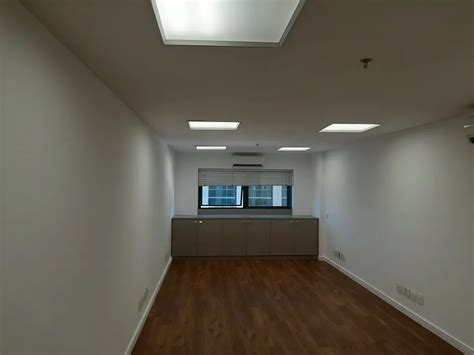 Sala Comercial na Avenida João Cabral de Mello Neto 850 Barra da