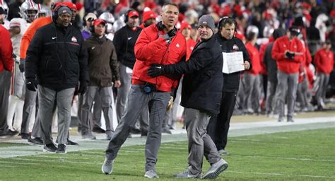 Buckeye B-@-tle Cry: The Bye Week Didn't Slow Ohio State Fans Down on ...