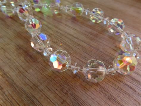 S Vintage Glamour Aurora Borealis Glass Bead Nec Gem