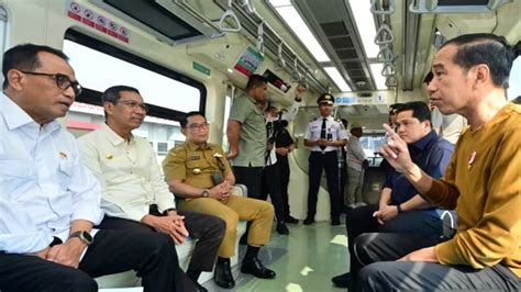 Jokowi Angkat Bicara Soal Kesalahan Desain Jembatan Lengkung LRT