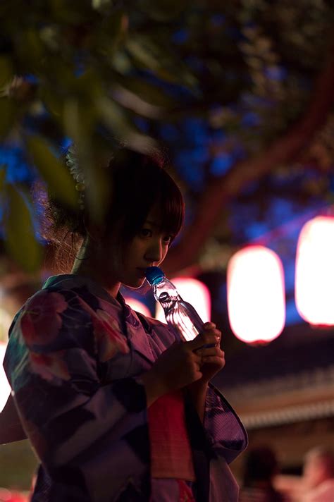 Airi Suzuki Asian Women Kimono Portrait Display Bokeh Japanese