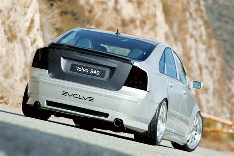 2004.5 Volvo S40 T5 AWD - Benedict Castle Concours