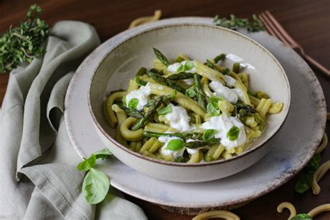 Pasta Con Asparagina E Stracciatella Licia Sangermano