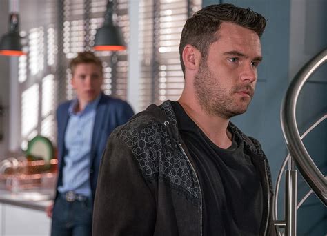 Emmerdale Spoiler Robert Makes Shocking Discovery About Aaron