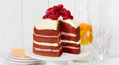 Naked Cake Met Rabarber Recept Dr Oetker