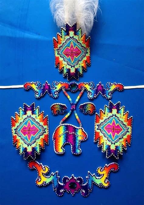 Pin By Angela Starkel On Beaded And Quilled Medallions And Sets