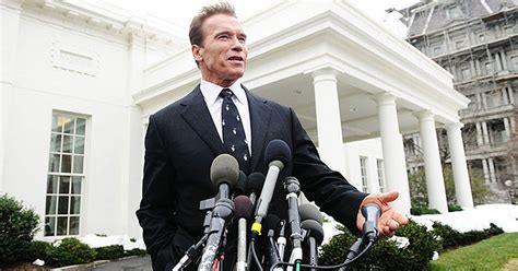 LA MAMÁ DE SCHWARZENEGGER CREÍA QUE SU HIJO ERA GAY Infobae