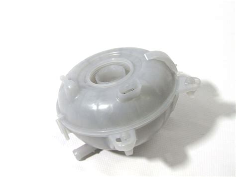 Бачок расширительный VAG 5Q0121407M VAG VW Audi Skoda Seat арт