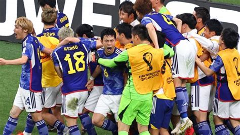 【2022年サッカーw杯】 「歴史的勝利」の日本、ドイツを苦しい立場に Bbcニュース