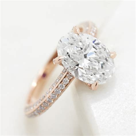 Oval Cut Diamonds | Diamond Shapes | Taylor & Hart