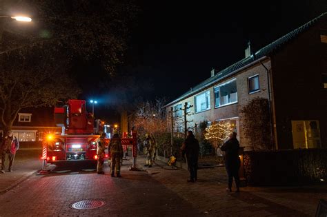 Brandweer Blust Kleine Brand In Schoorsteen Van Woning In Putten