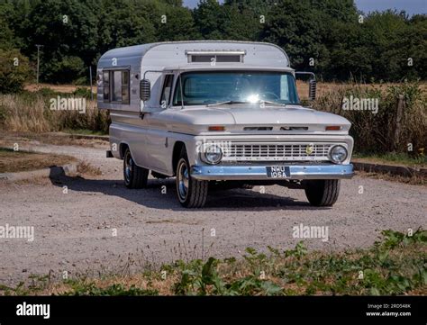 1965 Alaskan Pop Up Camper Fitted To A 1958 Chevy Truck Stock Photo