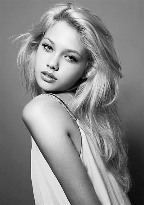 Pin By Kendra Wong On Beautiful People Light Blonde Hair Blonde Hair Color Hair Inspiration