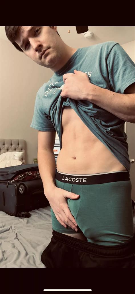 You Can Tell Im Packing Bc Of The Suitcase Behind Me Nudes Altdudesgonewild NUDE PICS ORG