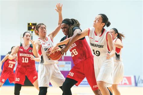 Cetak Sejarah Timnas Basket Putri Rebut Emas Pertama Sejak Tahun