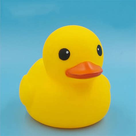 Big Size Yellow Rubber Ducky Duck Baby Bath Toys Classic Bathing Bath ...