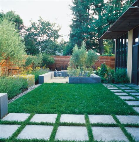 Small Garden Pictures - Gallery | Garden Design