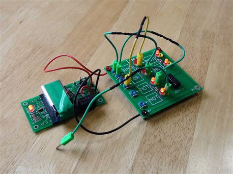 Educational Logic Gate Board Kaetemi