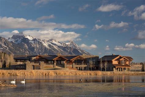 LOOK: Amazing Wyoming Ranch Where the Grateful Dead Wrote Music