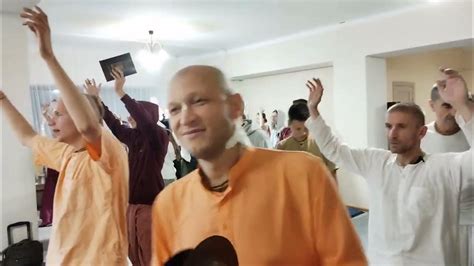 Mind Blowing Kirtan Russia I Hare Ram Hare Krishna I Dancing Krishna Devotees I Harinaam Kirtan