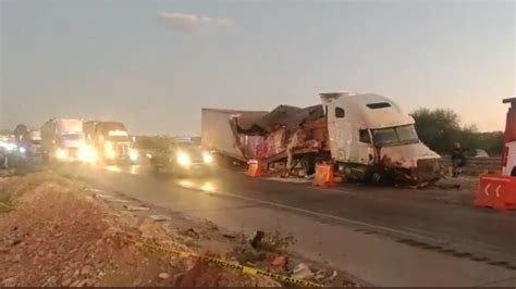 Tragedia En La México Querétaro Brutal Carambola Deja 10 Lesionados Y