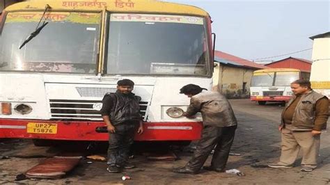 Road Safety Month Roadways Buses Fitted With Reflective Tapes सड़क सुरक्षा माह रोडवेज बसों