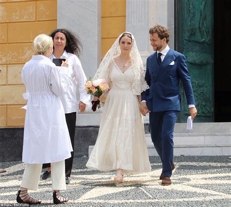 Anna Wintours Daughter Bee Shaffer Weds Francesco Carrozzini Daily