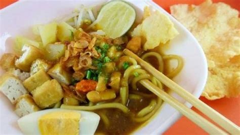 Resep Mie Rebus Medan Gurihnya Kuah Kaldu Udang Yang Cocok Disantap