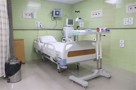 الرعاية المركزة Al Waha Hospital