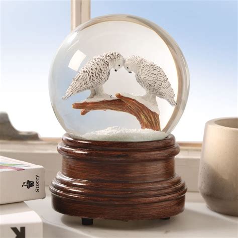 Snow Globe Wonders 15 Endangered Species Snow Globes