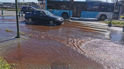 Rotura tubería Alfonso Molina La rotura de una tubería provoca la