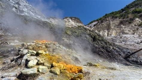 Evacuazione Campi Flegrei Per Rischio Eruzione A Napoli Serve Un