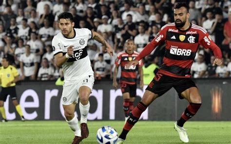 Flamengo dá vexame perde de virada para o Olimpia e é eliminado da