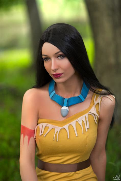 Pocahontas Cosplay