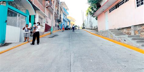 Calle Pavimentada Acapulco Presencia Tu Revista Acapulco