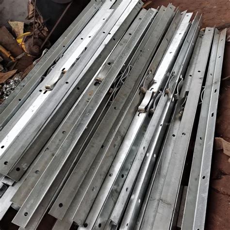 Electric Galvanized Steel Cross Arm 11kv 33kv Iron Power Pole Arm