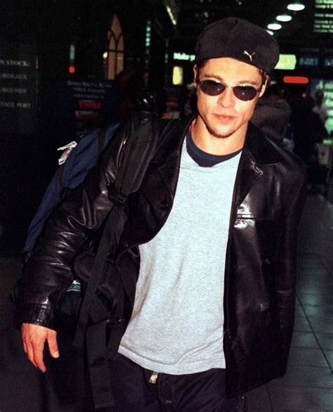 Pin By Alex Emson On Vibe Brad Pitt S Fashion Men S S Fashion