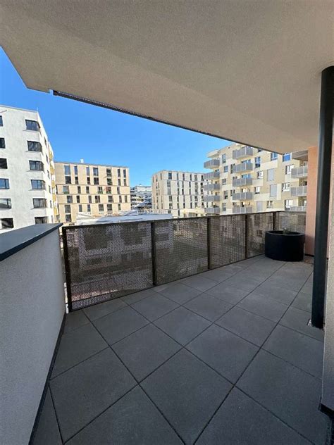 2 Zimmer Neubau mit Balkon Erstbezug in Top Lage 46 m² 1 124 10