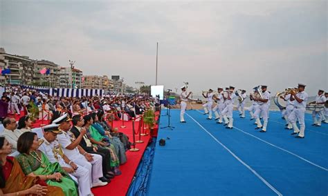 Indian Navy S Eyecatchy Operational Display Mesmerises Spectators