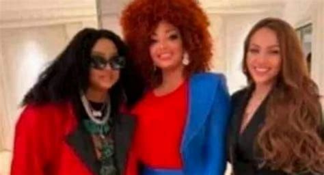 Homosexualité le jour ou Brenda Biya a présenté sa copine à sa mère