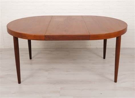 Vintage Round Extendable Teak Dining Table S