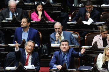 Diputados la pelea entre Menem y Pichetto hizo caer la sesión para