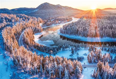 Фотоальбомы и почтовые открытки про Алтай и Барнаул